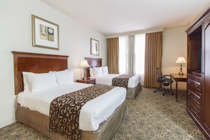 Superior Double Room - The Whitney Hotel (New Orleans)