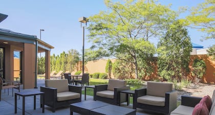 Courtyard Flint by Marriott