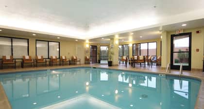 Courtyard Flint by Marriott