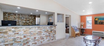 Rodeway Inn Auburn Hills - Detroit