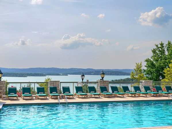 Indoor pool, outdoor pool, sun loungers