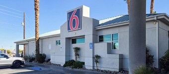 Studio 6 Suites Las Vegas, NV – Tropicana