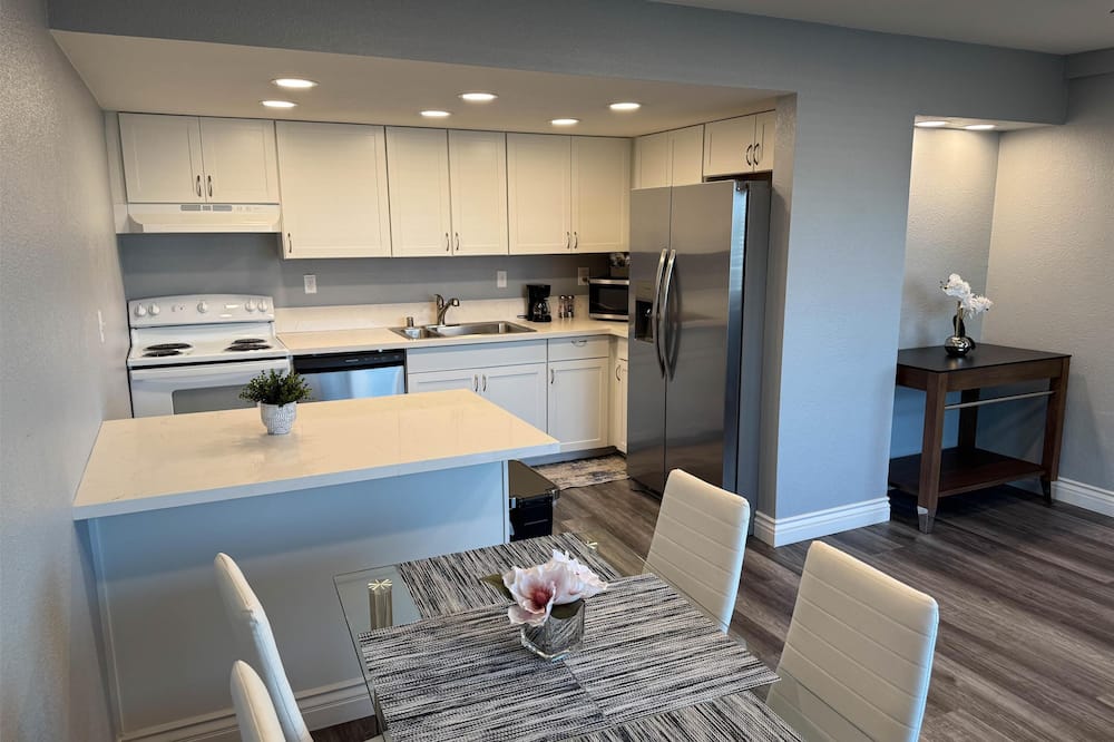 Studio 6 Suites Las Vegas, NV – Tropicana