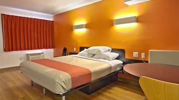 Free WiFi, bed sheets