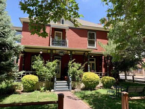 Front of property - El Cuervo ABQ (Albuquerque)