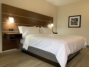 Habitación estándar, 1 cama King size | Ropa de cama hipoalergénica y caja de seguridad en la habitación 