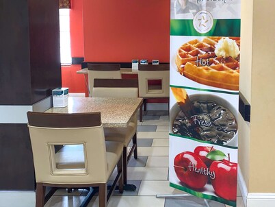 Quality Inn Baytown - Houston East