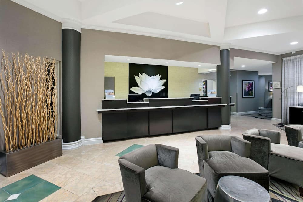luxury hotels in Arlington