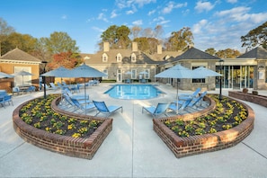 Indoor pool, 2 outdoor pools, open 7 AM to 11 PM, pool umbrellas