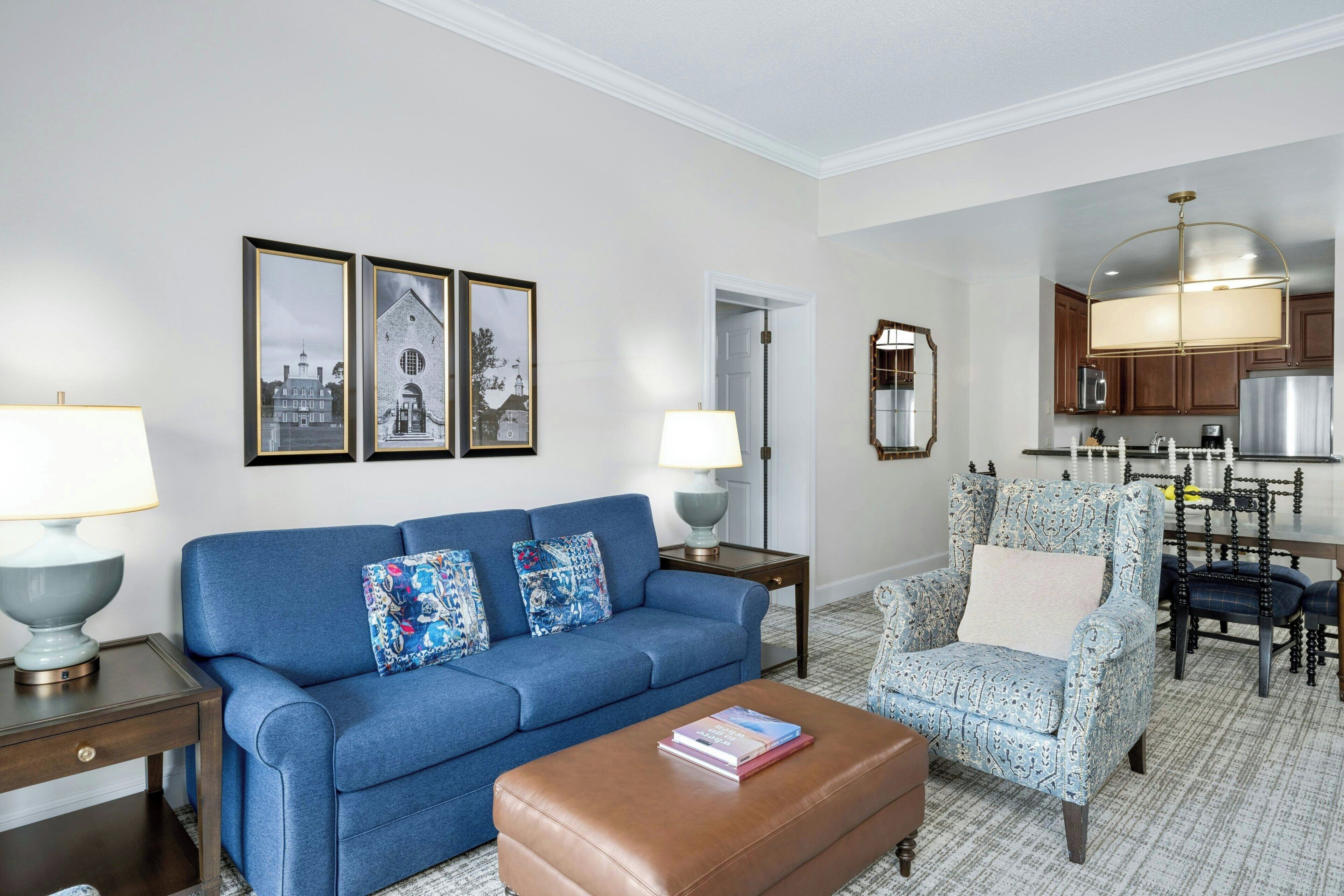 Villa, 2 soverom | Oppholdsområde | En 32-tommers Flatskjerm-TV med kabel-kanaler samt TV og Netflix