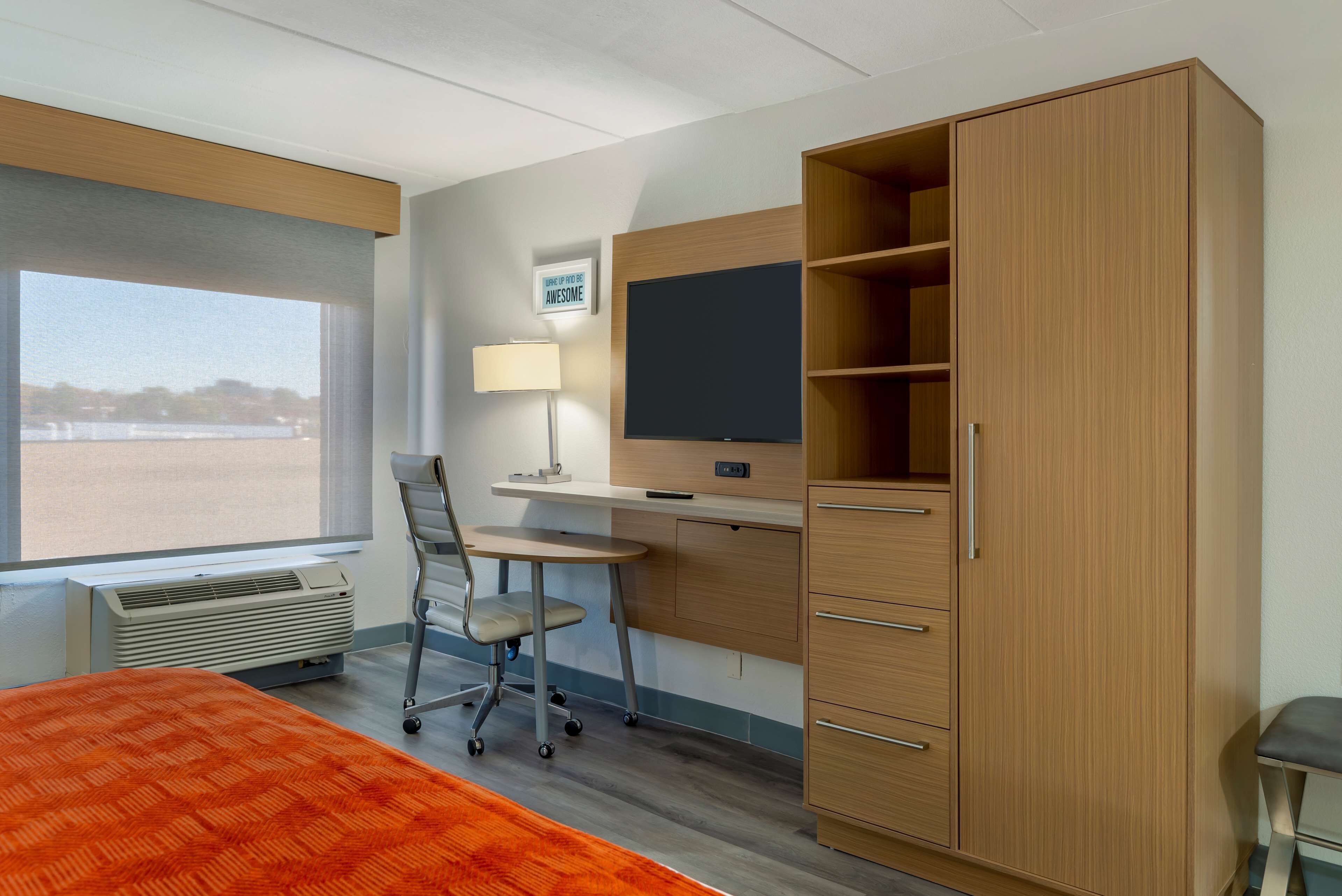 Photo - Best Western PLUS Executive Hotel Richmond