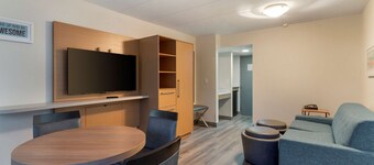 Best Western PLUS Executive Hotel