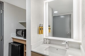 Standard Room, 2 Queen Beds, Accessible, Refrigerator & Microwave | Desk, laptop workspace, blackout drapes, iron/ironing board - Best Western PLUS Executive Hotel (Richmond)