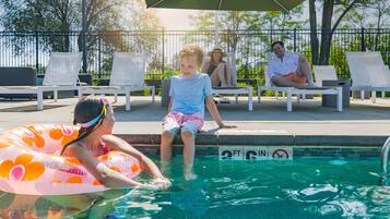 Outdoor pool, open 9:00 AM to 10:00 PM, free pool cabanas, pool loungers