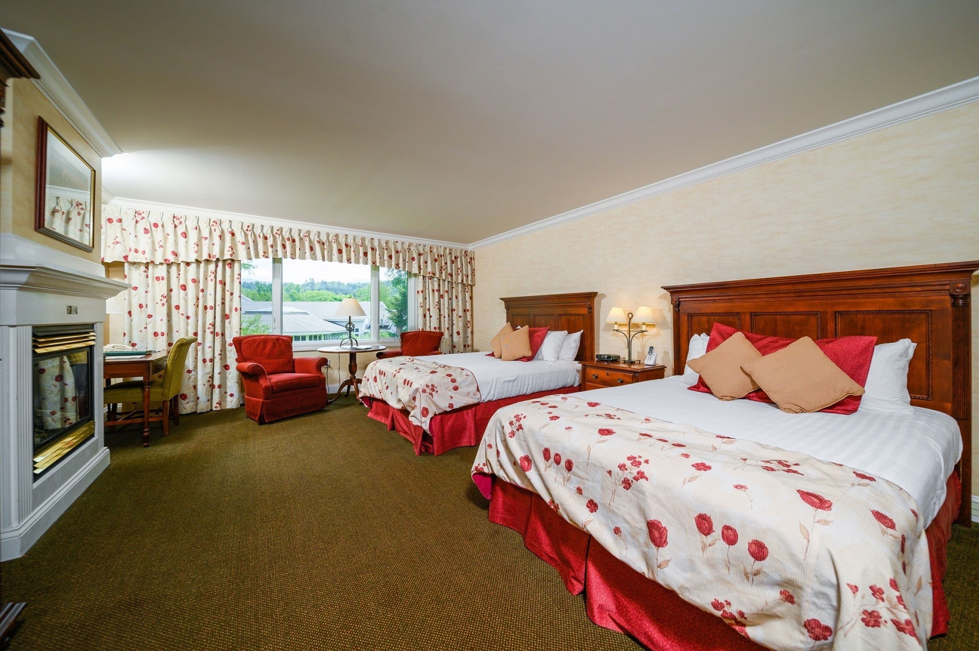 Individually decorated, individually furnished, desk, laptop workspace