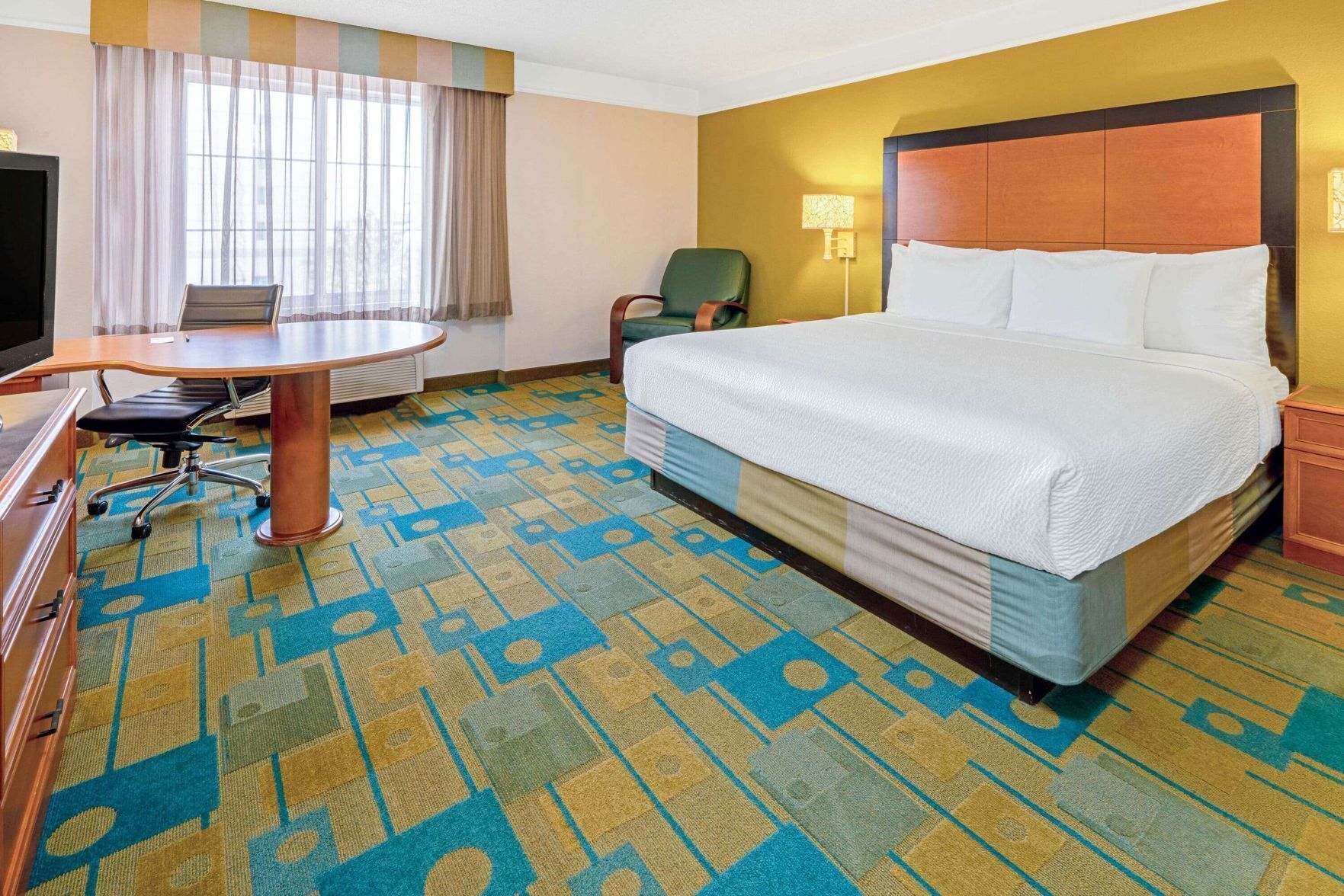 Premium bedding, desk, blackout curtains, iron/ironing board