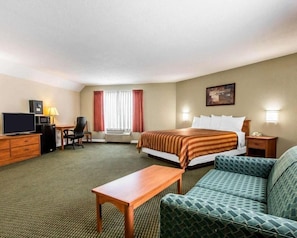 In-room safe, desk, iron/ironing board, free WiFi