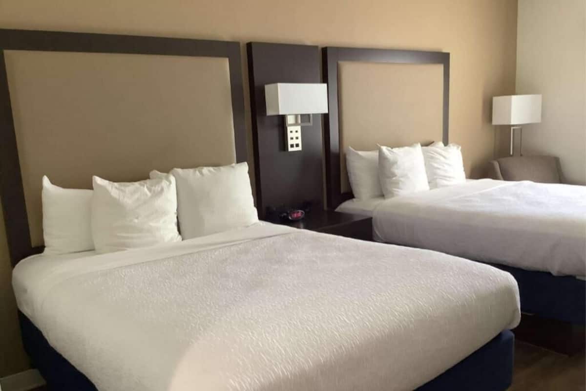 In-room safe, desk, laptop workspace, iron/ironing board