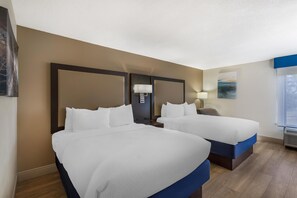 In-room safe, desk, laptop workspace, iron/ironing board