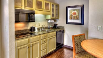 Fridge, microwave, coffee/tea maker