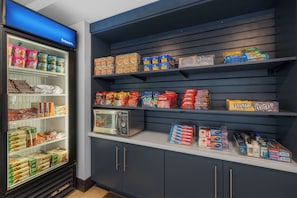 Snack bar
