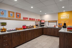 Colazione a buffet inclusa, servita tutte le mattine 