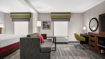 Kamar Deluxe, Satu Tempat Tidur King, Dilarang Rokok | Area keluarga | Televisi 25-inci dengan saluran TV kabel