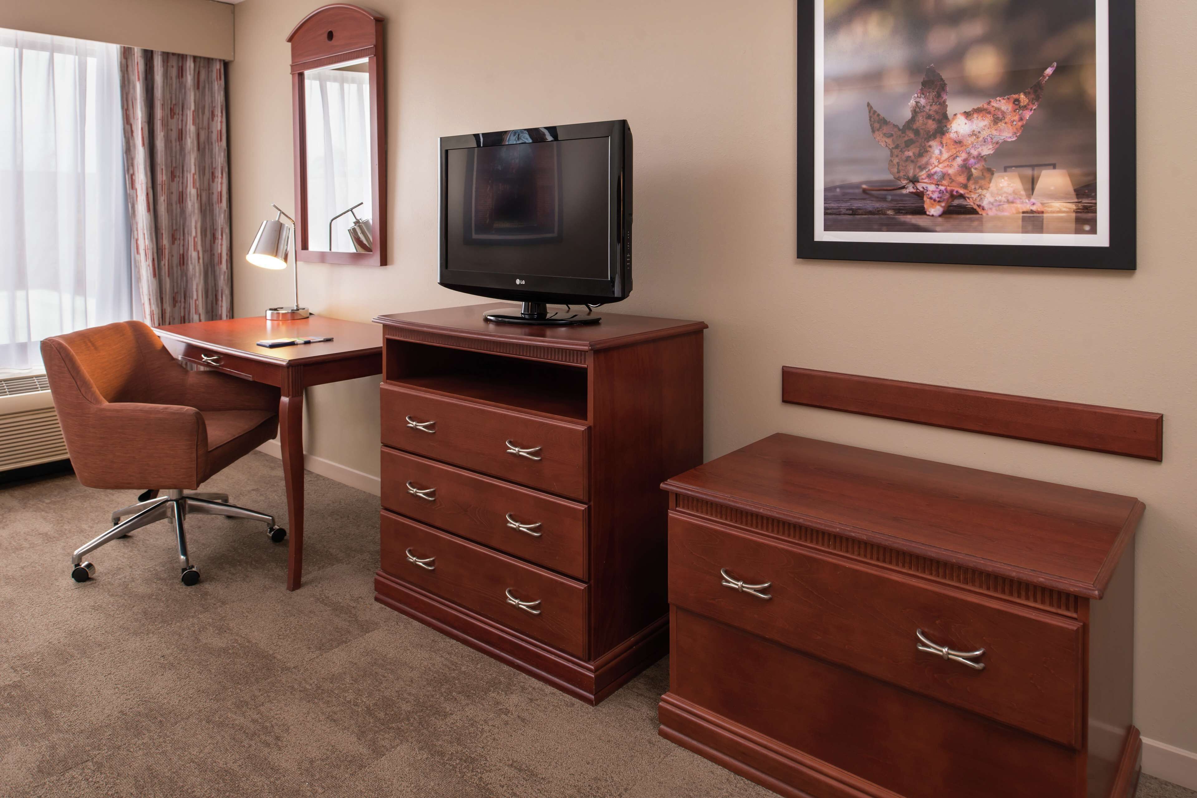 room, 2 queen beds, non smoking | premium bedding, pillow-top beds, blackout curtains, iron/ironing board