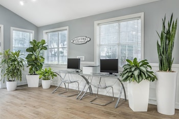 Business center at Hilton Vacation Club Grand Beach Orlando