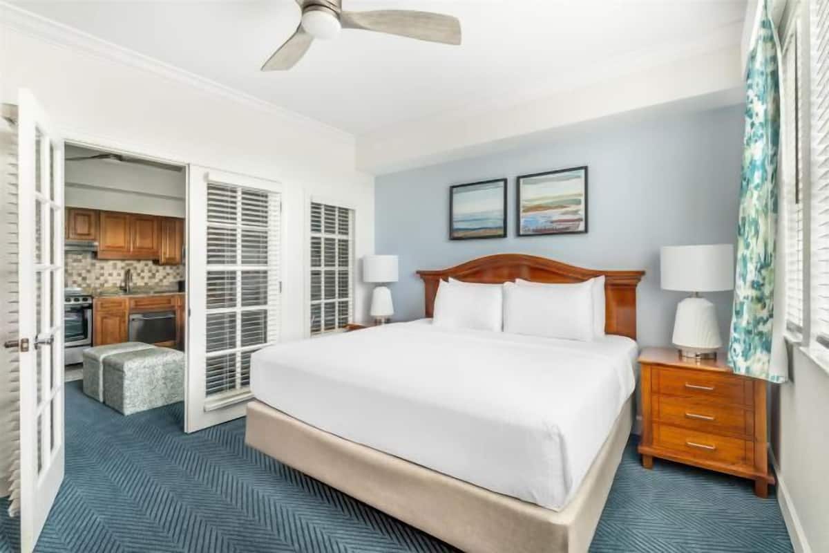 In-room safe, iron/ironing board, free WiFi, bed sheets