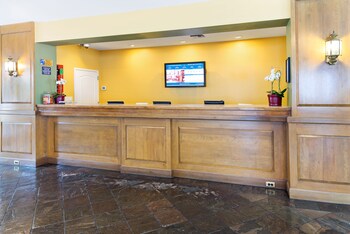 Interior entrance at Hilton Vacation Club Grand Beach Orlando