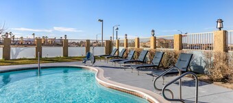 Best Western Plus John Jay Inn & Suites