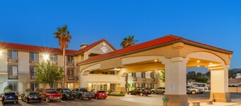 Best Western Plus John Jay Inn & Suites