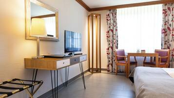 In-room safe, desk, laptop workspace, blackout curtains