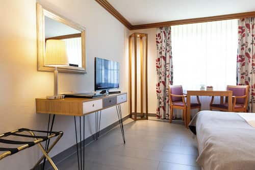 Coffres-forts dans les chambres, bureau