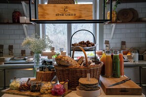Petit déjeuner buffet compris tous les jours