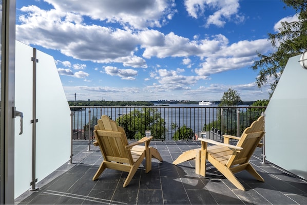 Chambre Deluxe, vue mer | Terrasse/Patio