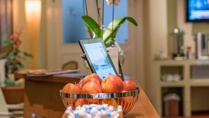 Reception - SHS Hotel Papageno (Vienna)