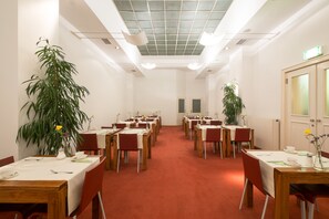 Breakfast area - SHS Hotel Papageno (Vienna)