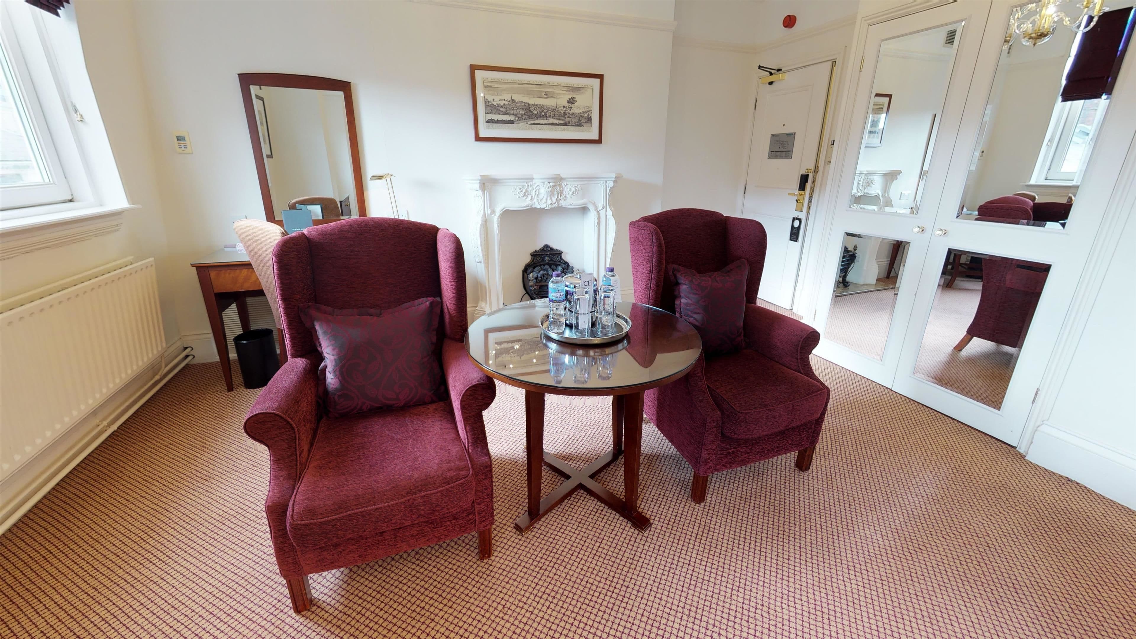 executive double room | bar (on property) | 2 bars/lounges, lobby lounge