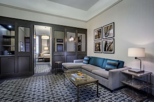 Premium bedding, pillowtop beds, in-room safe, desk