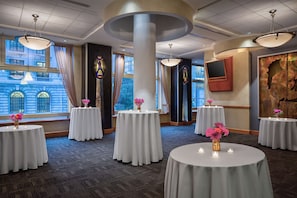 Meeting facility