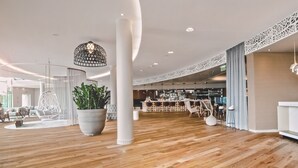 Lobby - Hotel Das Sonnreich (Loipersdorf bei Fuerstenfeld)