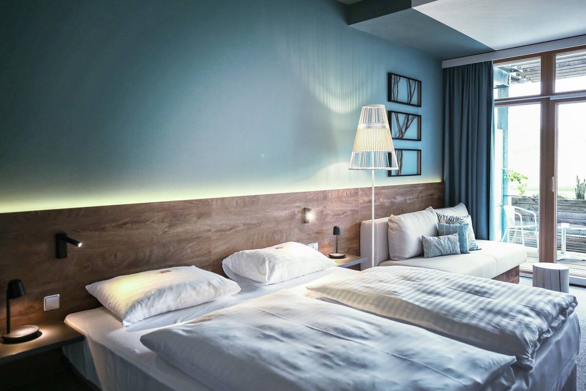 Premium Double Room, 1 Bedroom, Non Smoking | Premium bedding, in-room safe, desk, soundproofing