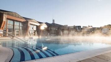 Deluxe Twin Room Balcony with Thermal Bath Access | Outdoor pool | Indoor pool