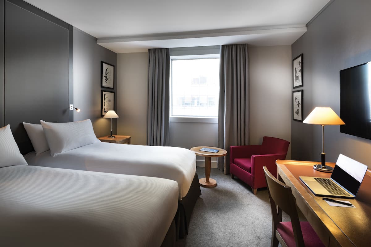 Classic Room, 2 Single Beds (Defense view)