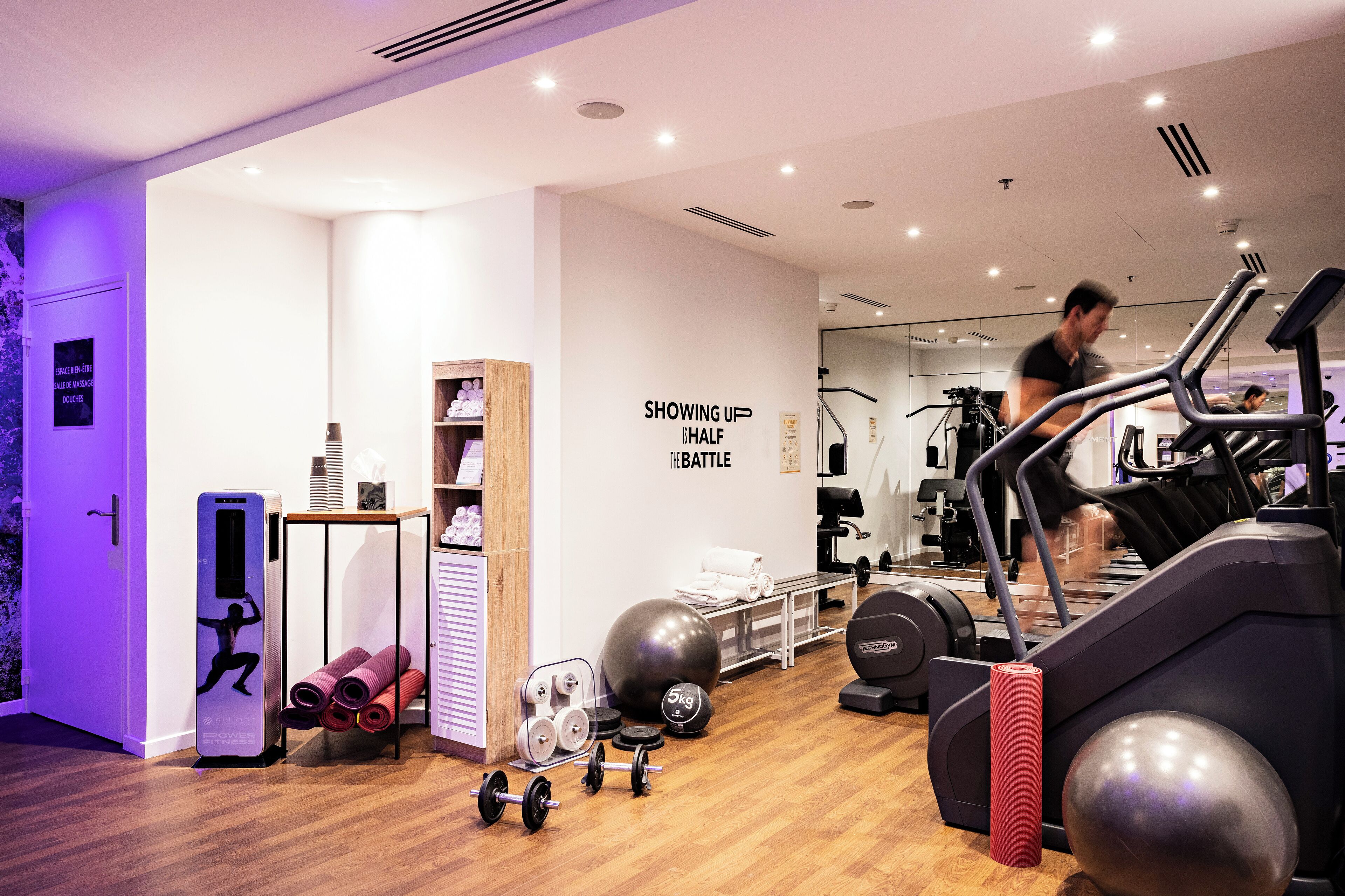 fitness studio