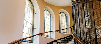 Crystal Plaza Hotel