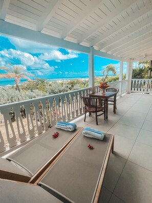 Terrace/patio - Hotel La Plantation (Orient Bay)