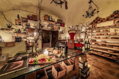 Castello Orsini Hotel